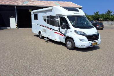 Camper Image